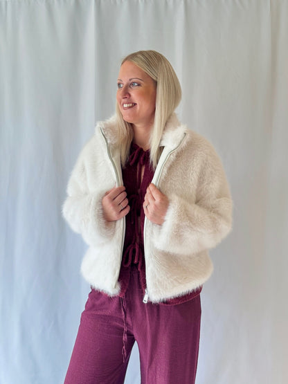 Felljacke Wollweiß