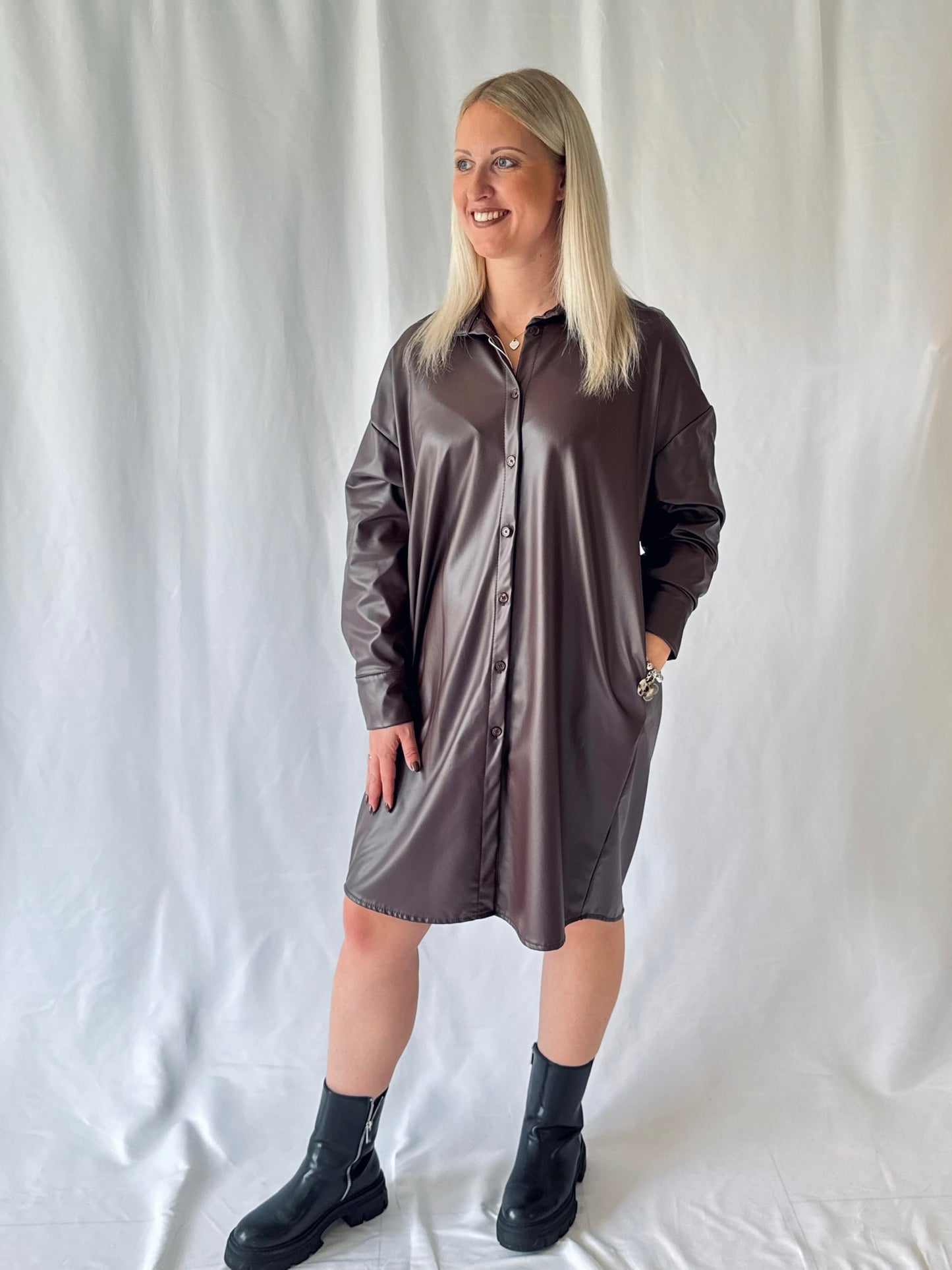 Lederimitat Kleid Braun